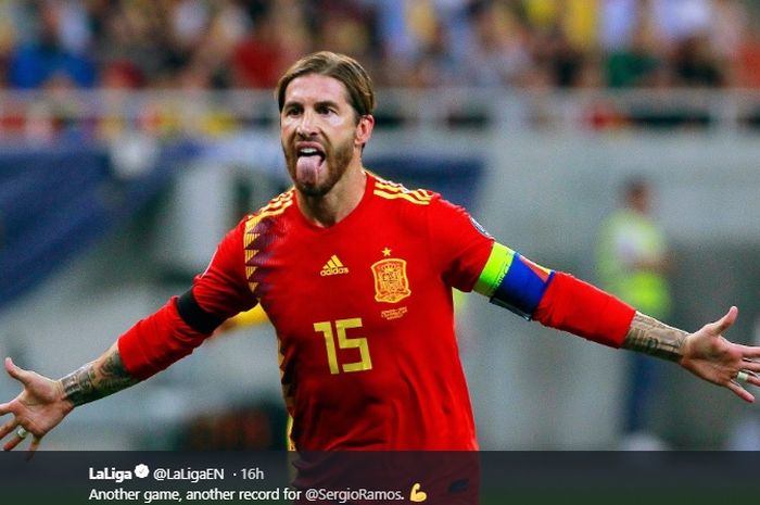 Bek tengah sekaligus kapten timnas Spanyol, Sergio Ramos.
