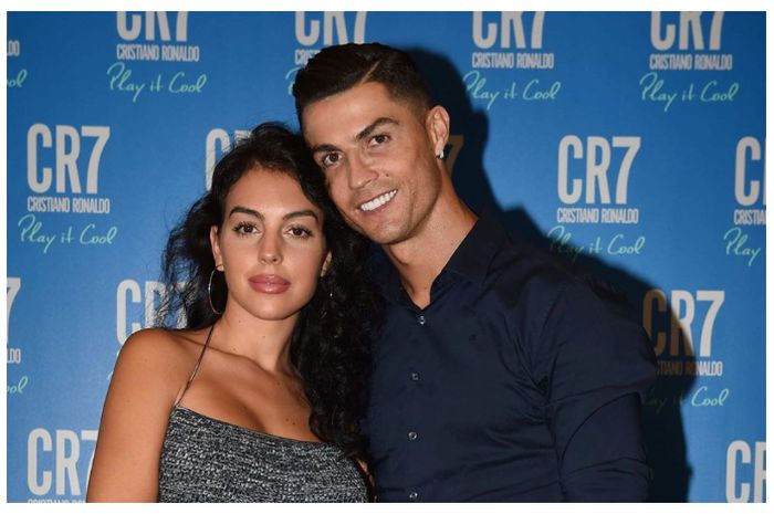 Cristiano Ronaldo mengaku mantap untuk menikahi kekasihnya,  Georgina Rodriquez.