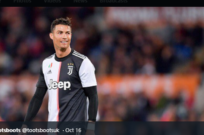 Cristiano Ronaldo berkostum Juventus