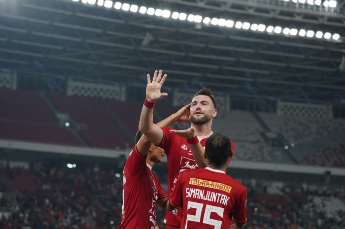 Selebrasi Marko Simic saat Persija Jakarta kontra Madura United di Stadion Utama Gelora Bung Karno (SUGBK), Jumat (13/12/2019).