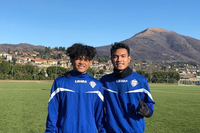 Pemain Garuda Select, Amiruddin Bagus Kahfi dan Brylian Aldama, saat mengikuti latihan bersama tim senior Como FC pada Senin (20/1/2020).