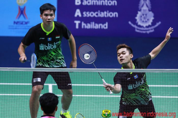 Leo Rolly Carnando/Daniel Marthin saat tampil pada babak kualifikasi Thailand Masters 2020 di Indoor Stadium Huamark, Thailand, Selasa (21/1/2020).