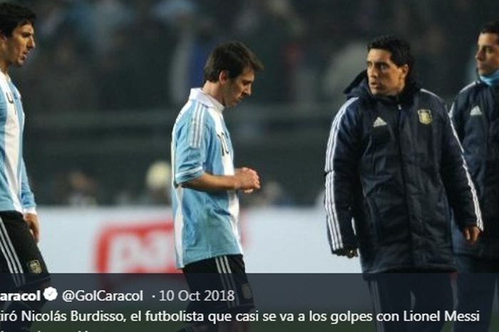 Nicolas Burdisso dan Lionel Messi di timnas Argentina.