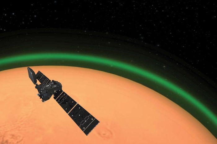 Cahaya hijau terlihat di atas Mars.