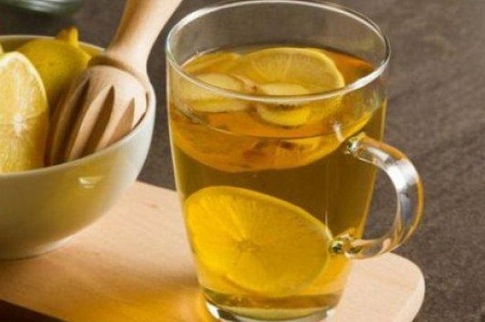 Air hangat dan lemon berbahaya jika diminum ketika pagi hari