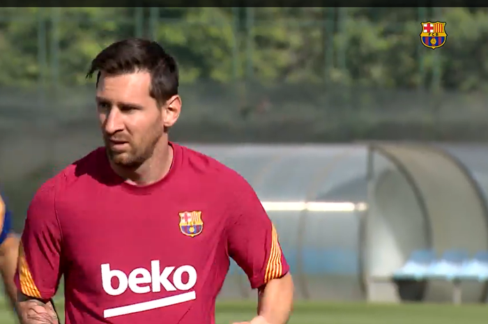 Lionel Messi sudah kembali berlatih bersama-sama rekan setimnya di Barcelona.