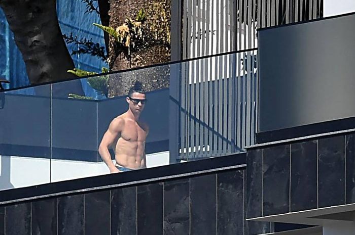 Rumah Cristiano Ronaldo di Portugal Dirampok, Pelaku Diduga Orang Dekat