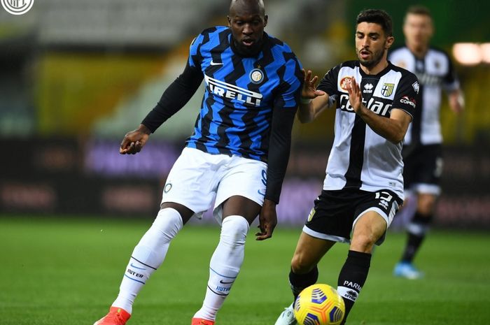 Inter Milan sementara bermain imbang 0-0 melawan Parma pada babak pertama laga pekan ke-25 Liga Italia 2020-2021.