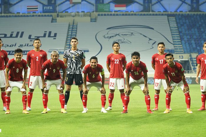 Starting eleven timnas Indonesia melawan Thailand pada Kualifikasi Piala Duna 2022 Zona Asia.