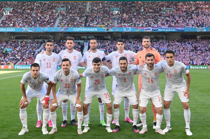 Skuad timnas Spanyol saat melawan timnas Kroasia pada babak 16 besar EURO 2020.
