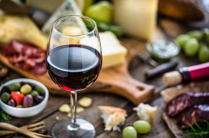 Ilustrasi anggur merah yang punya berbagai manfaat untuk kesehatan
