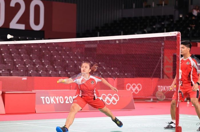 Pasangan ganda campuran Indonesia, Praveen Jordan/Melati Daeva Oktavianti, pada laga kedua penyisihan Olimpiade Tokyo 2020 di Musashino Forest Sport Plaza, Minggu (25/7/2021).