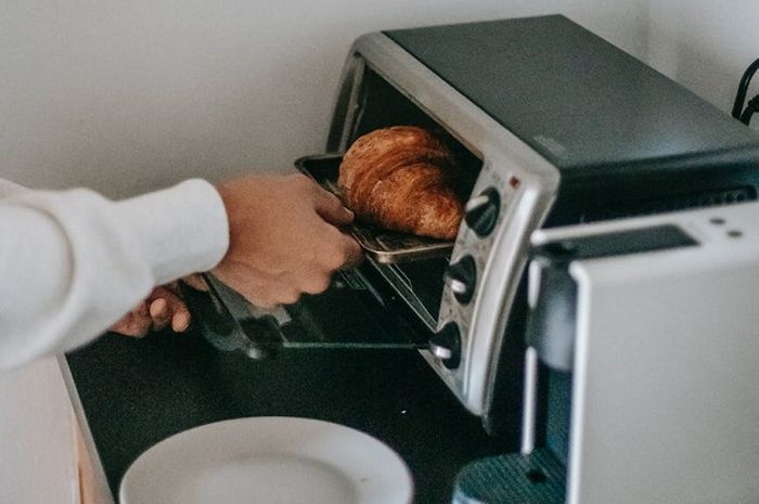 Keunggulan masak menggunakan microwave disebut bisa menjaga nutrisi makanan