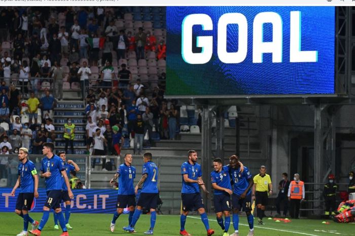 Timnas Italia mencatatkan empat rekor gila usai mengalahkan timnas Lithuania dan menjadi tim terhebat di dunia.