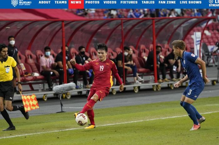 Duel antara Timnas Vietnam dan Timnas Thailand dalam laga semifinal leg pertama Piala AFF 2020