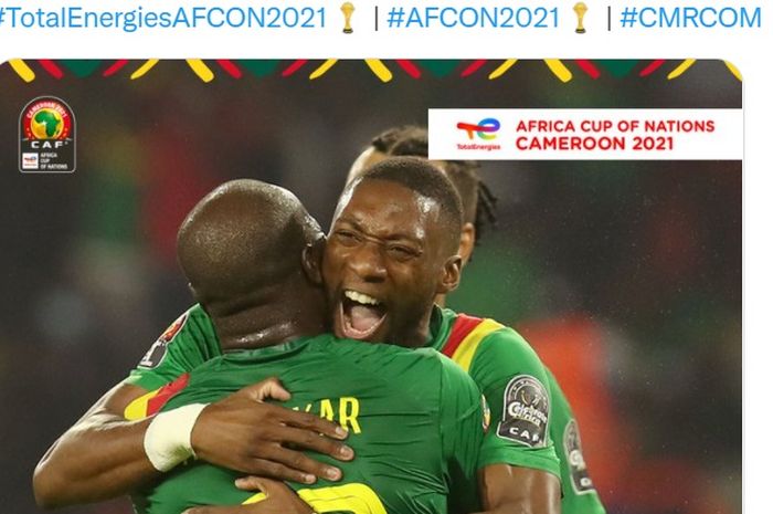 Pemain Kamerun merayakan gol dalam laga melawan Komoro pada babak 16 besar Piala Afrika 2021, Senin (24/1/2022) di Yaounde.