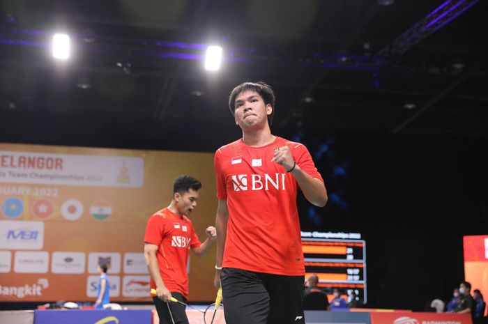 Ganda putra Indonesia, Leo Rolly Carnando (kiri) dan Daniel Marthin saat tampil di Kejuaraan Beregu Asia 2022.