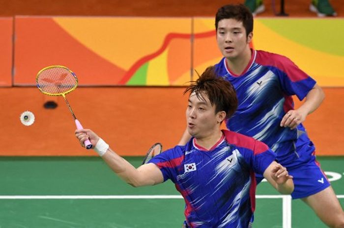 Ganda putra Korea Selatan, Kim Gi-jung/Kim Sa-rang saat tampil di Olimpiade Rio 2016, 13 Agustus 2016.
