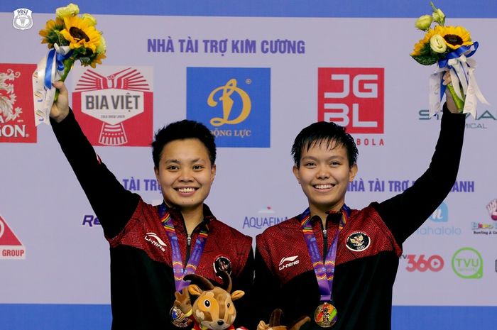 Ganda putri Indonesia, Apriyani Rahayu/Siti Fadia Silva Ramadhanti memenangi medali emas SEA Games 2021 yang digelar di Bac Giang Gymnasium, Vietnam, Minggu (22/5/2022)