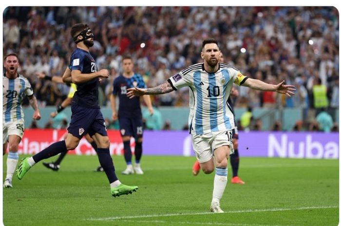 Lionel Messi usai mencetak goal saat laga Argentina vs Kroasia di babak semifinal Piala Dunia 2022.