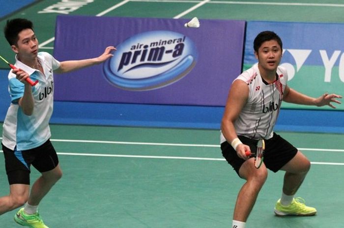 Pasangan ganda putra Indonesia, Kevin Sanjaya Sukamuljo/Wahyu Nayaka saat menghadapi  wakil China, H