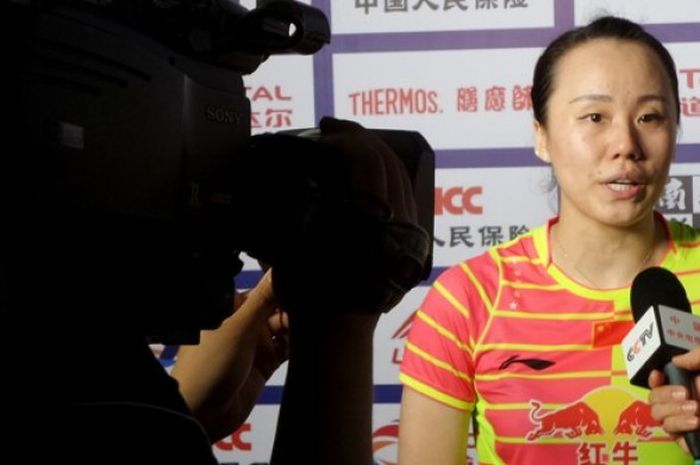  Pemain ganda putri China, Zhao Yunlei, usai kalah 21-16, 17-21, 23-25 dari pasangan Korea Selatan, 