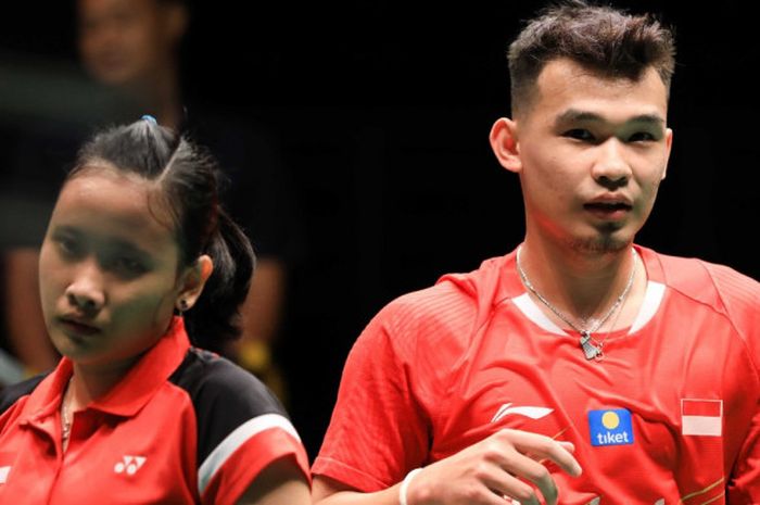 Pasangan ganda campuran nasional Indonesia, Rinov Rivaldy/Pitha Haningtyas Mentari, bereaksi setelah