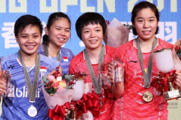 ganda putri China, Chen Qingchen/Jia Yifan berhasil menjadi juara Hong Kong Open 2017 setelah mengal