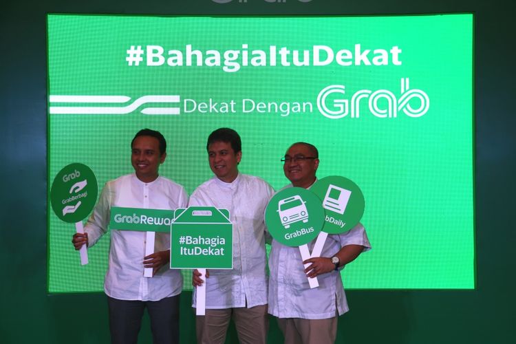 Grab Luncurkan GrabBus Gratis untuk Antar Pelanggan Selepas Tarawih