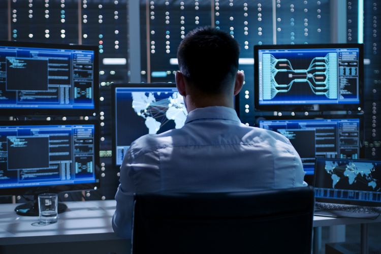 Industri Keuangan Menjadi Target Serangan Tertinggi Penjahat Siber