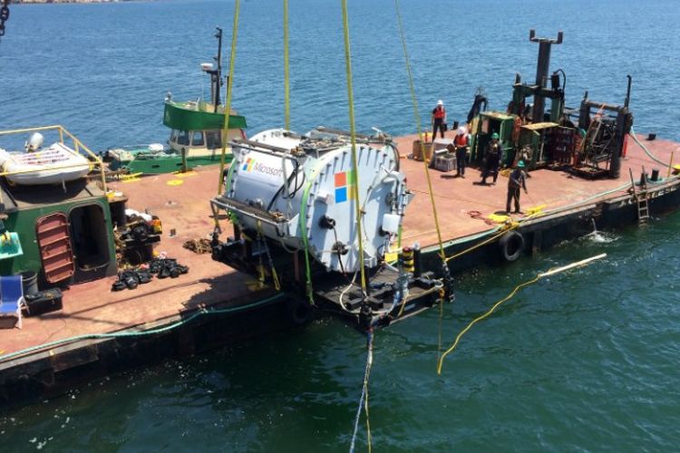 Ini Alasan Microsoft Bikin Pusat Data di Bawah Laut, Lebih Murah