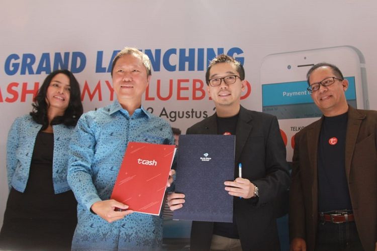 Tak Perlu Repot Uang Kembalian, Naik Blue Bird Bisa Bayar Pakai TCASH