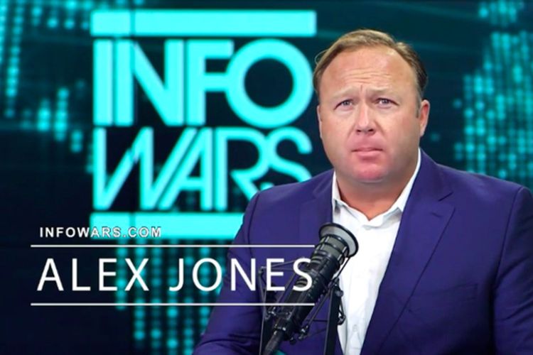 Inilah "Dosa" Alex Jones hingga Diblokir Facebook, YouTube, dan Apple