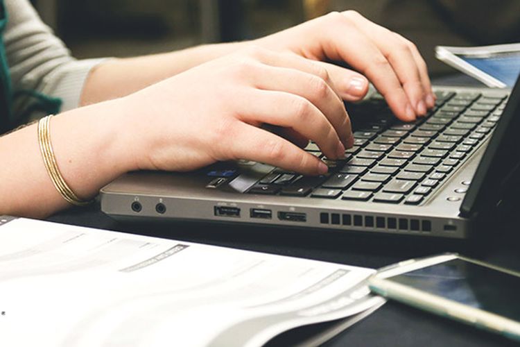 Teknologi Safetica dari ESET Bantu Perusahaan Pantau Karyawan Malas