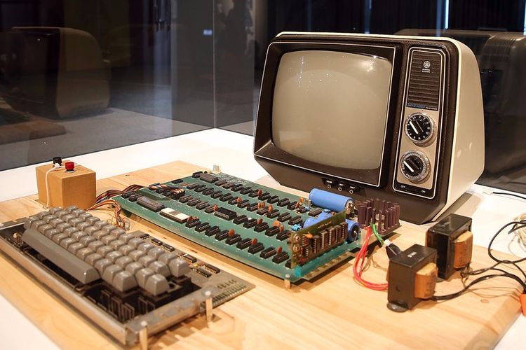 RR Auctions Lelang Komputer Apple-1 Rp4.4 Miliar, Siapa Mau?