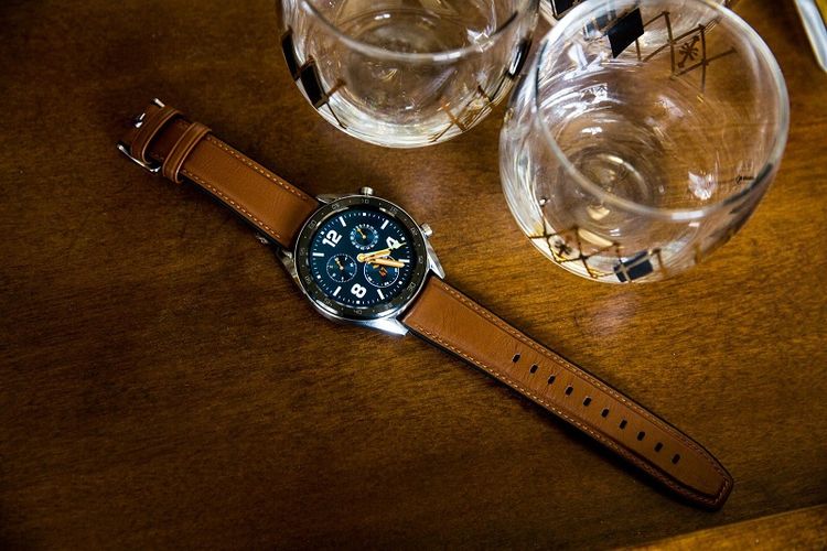Baterai Smartwatch Huawei Watch GT Mampu Bertahan Hingga 2 Minggu