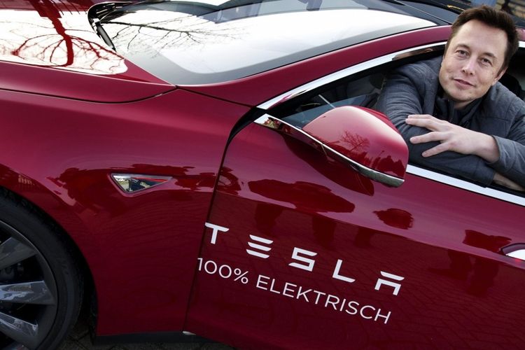 Miskin Inovasi, Alasan Bos Tesla Percuma Antre Beli iPhone Terbaru