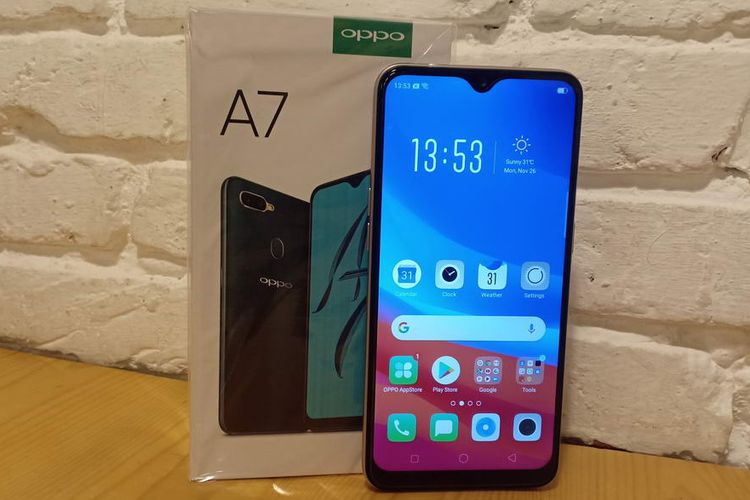 Dengan Desain Waterdrop dan Tampilan Premium, Berapa Harga OPPO A7?