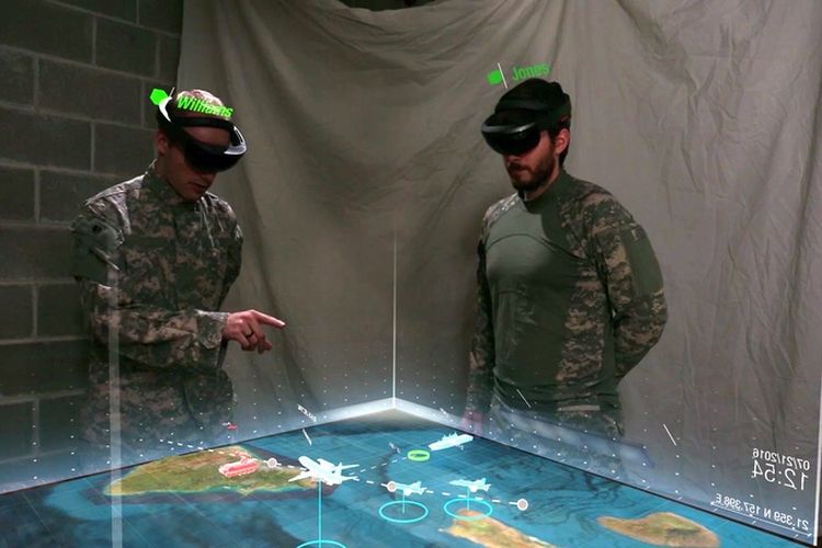 Militer AS Borong Headset AR Microsoft HoloLens dengan Fitur Canggih