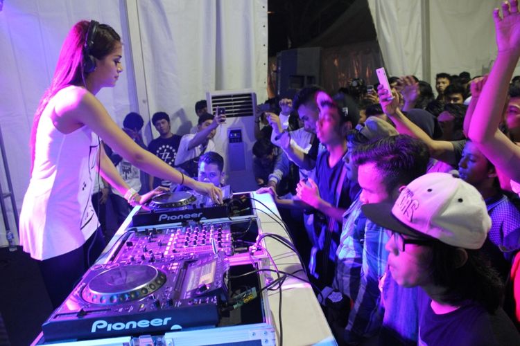 Hari Terakhir JakCloth 2014, DJ Yasmin Siap Tampil All Out!