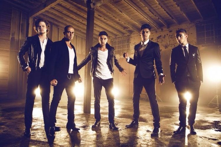 The Wanted Rilis Video Klip Walks Like Rihanna