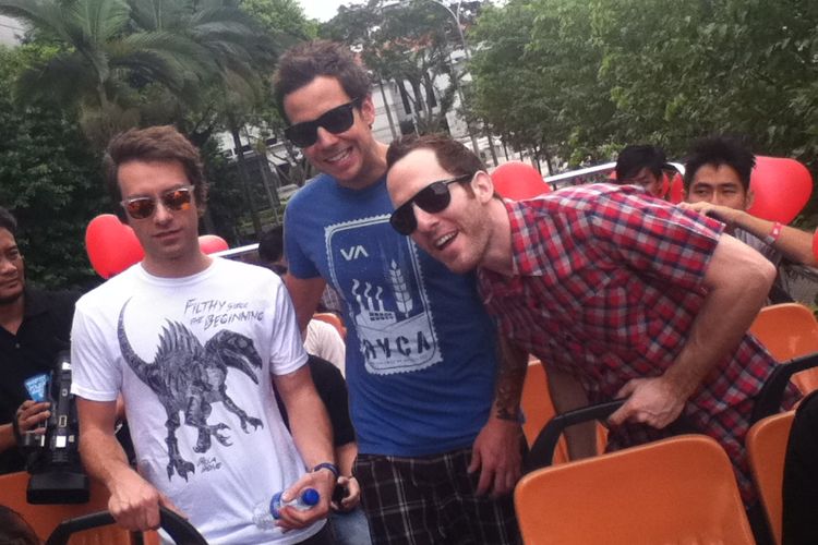 Trip Singkat Bareng Simple Plan