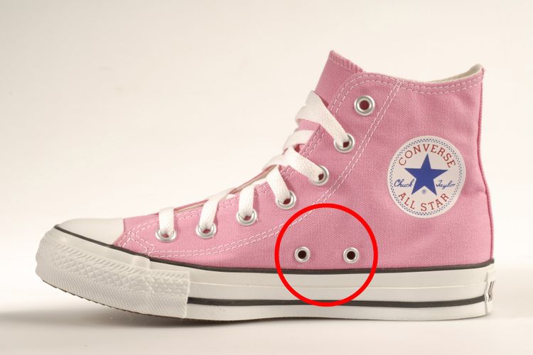 foto sepatu converse