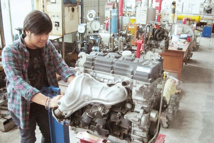 Mata Kuliah Bahaya Di Teknik Mesin Hai