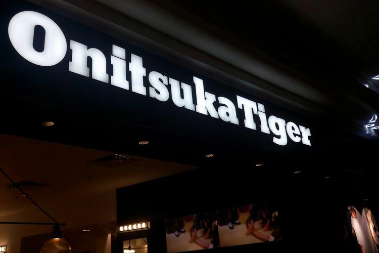 store resmi onitsuka tiger di indonesia
