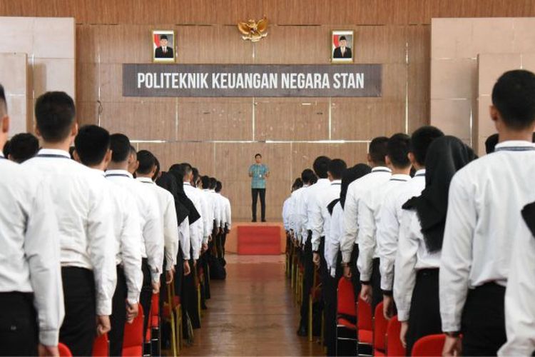 Mau Sekolah Atau Kuliah Gratis Masuk 9 Perguruan Tinggi Kedinasan Ini Aja Sob Semua Halaman Hai