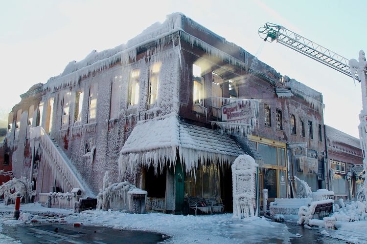 Foto-Foto Ini Jadi Gambaran Dampak Polar Vortex