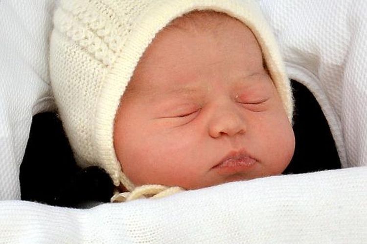 Foto Pertama Anak Perempuan Prince William dan Kate Middleton