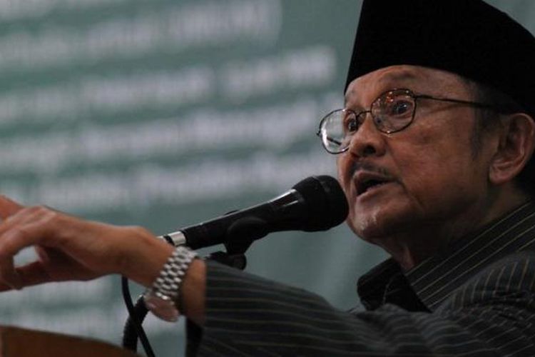 Habibie: Pilih Calon Presiden yang Muda