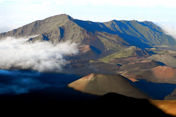 Everest bukan gunung tertinggi